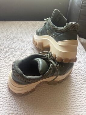 H&M Olive Green and Beige Chunky Platform Sneakers
